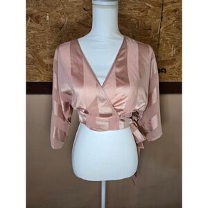 Forever 21 Contemporary Peach Striped Sheer Satin Wrap Crop Top Mens Medium‎